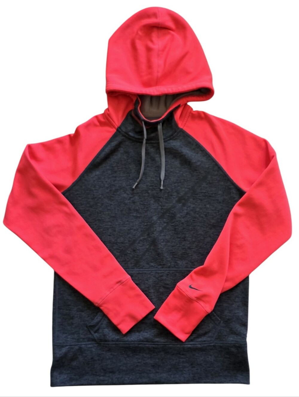 Nike Medium Charcoal Gray Bright Pink Therma-FIT Colorblock Thumbhole Hoodie